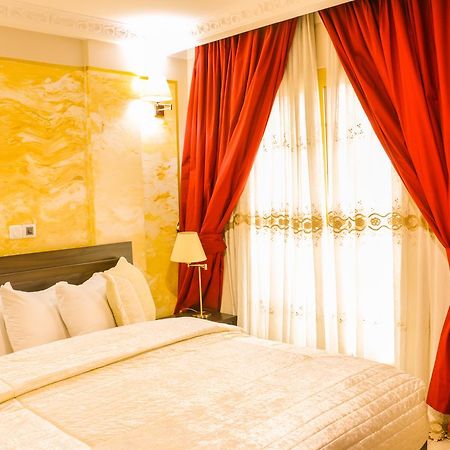 Noubou International Hotel Douala Eksteriør bilde