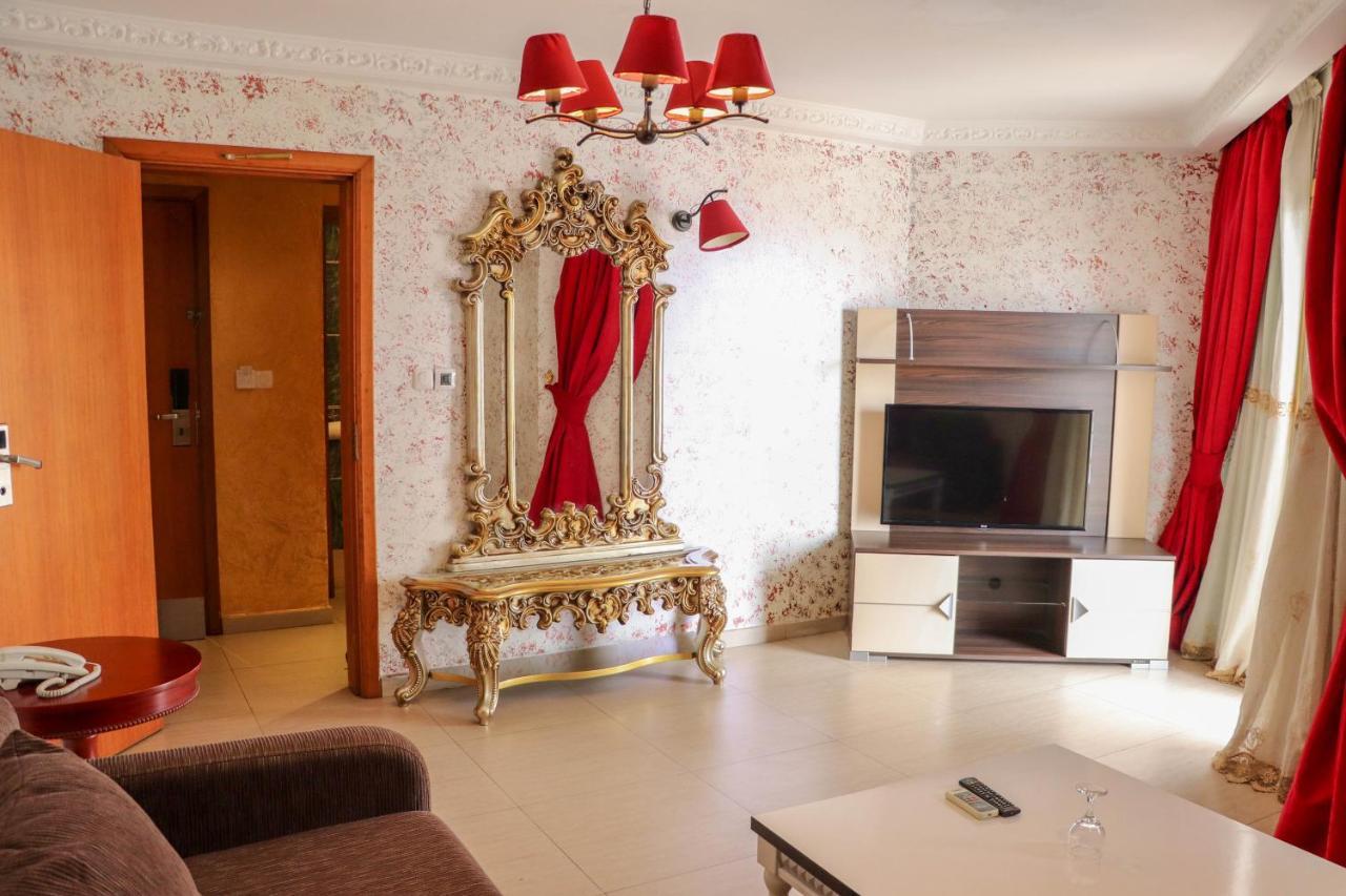 Noubou International Hotel Douala Eksteriør bilde