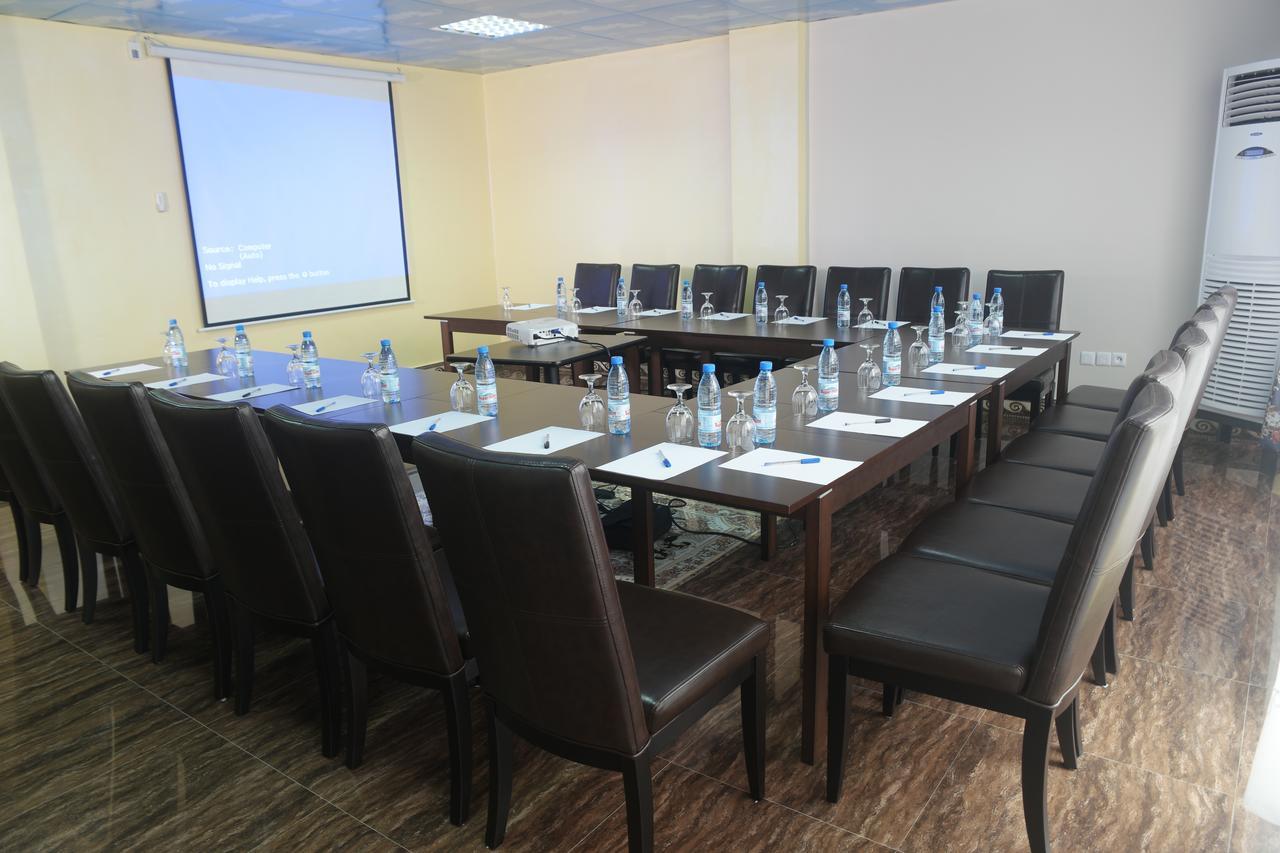Noubou International Hotel Douala Eksteriør bilde