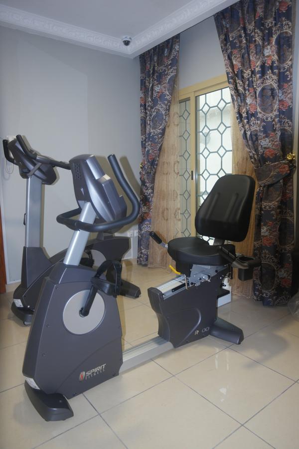 Noubou International Hotel Douala Eksteriør bilde