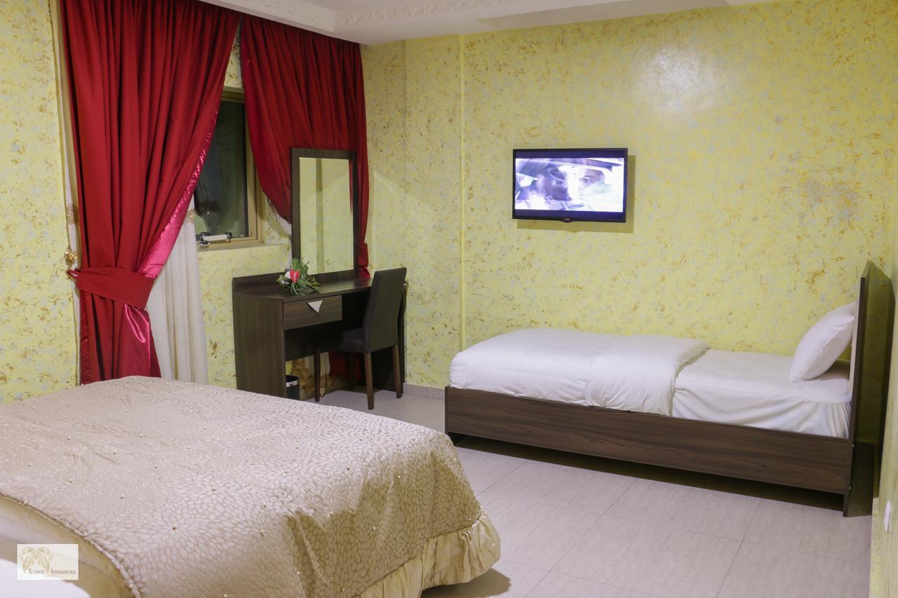 Noubou International Hotel Douala Eksteriør bilde