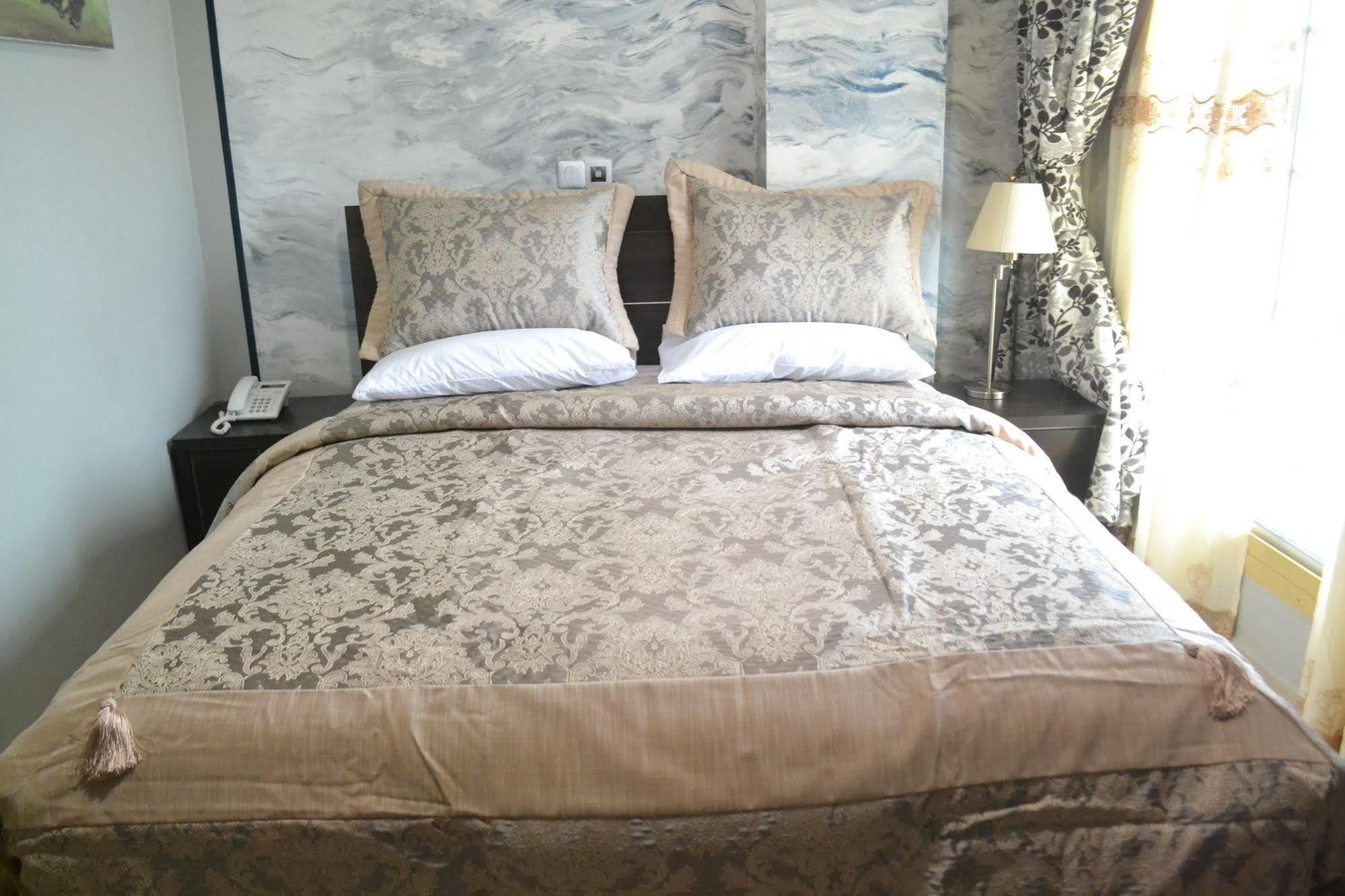 Noubou International Hotel Douala Eksteriør bilde